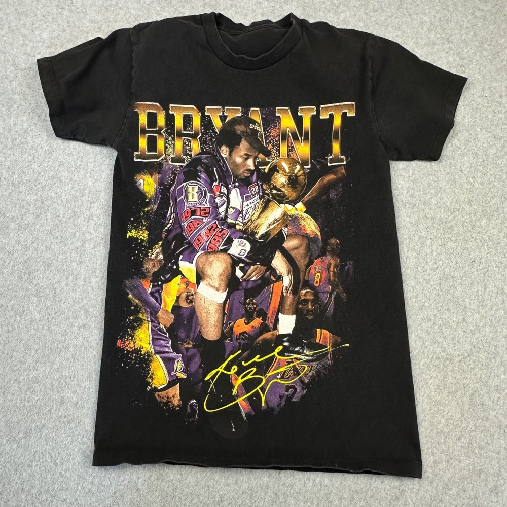 Kobe Bryant Kids Black Graphic T-Shirt Championship Rap Tee Style Signature‎ S